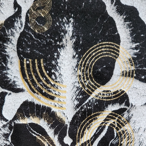 Graphic tee - Picture 7 of 7